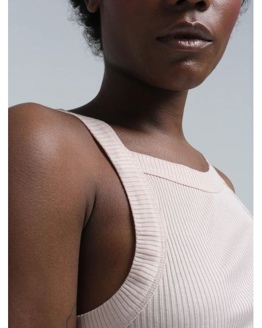 Seamless Basic Natural Top Silky Daze