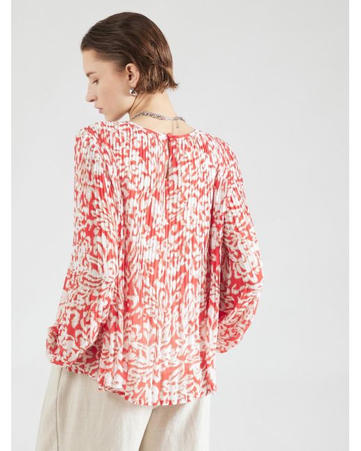 Comma, Red Bluse