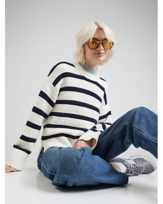 Levi's White Levis Candide Crewneck Sweater