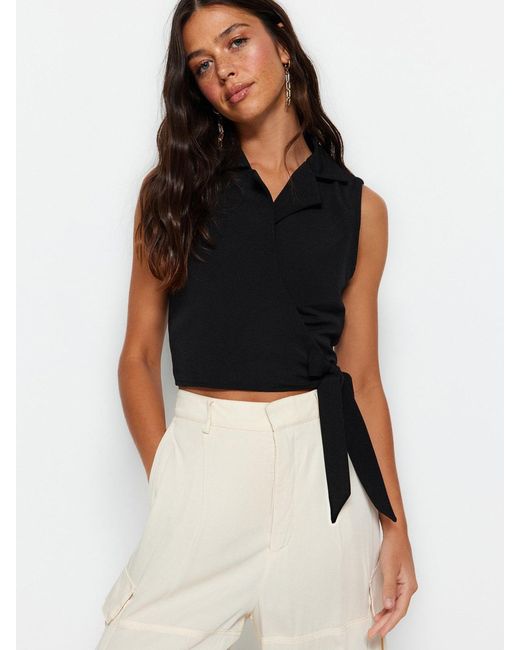 Trendyol Black Bluse