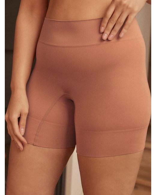 Next White Shapingslip