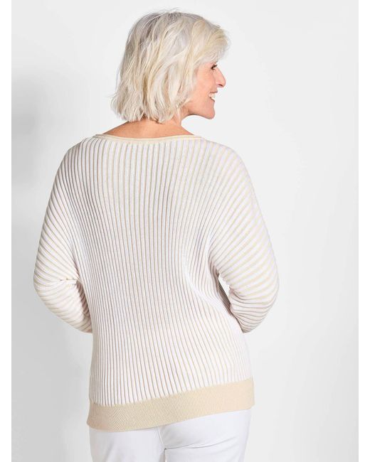 Goldner White Pullover
