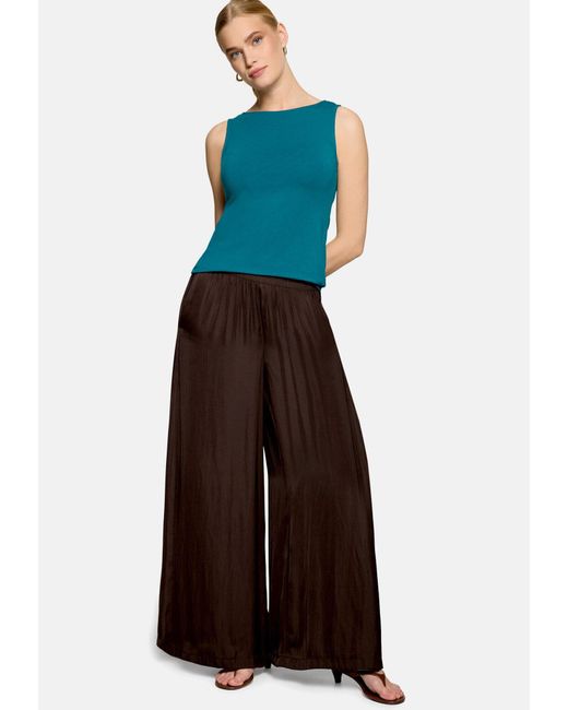 Zero Blue Top