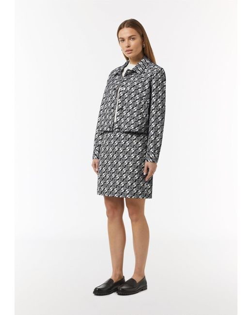 Comma, Black Blazer