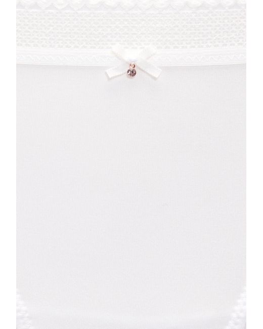 S.oliver White String