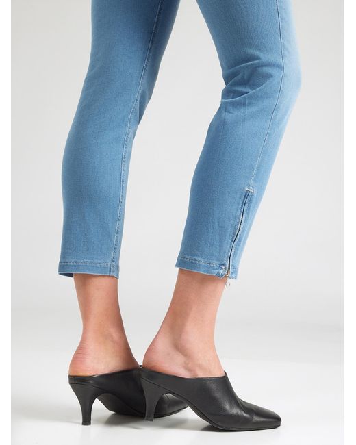 M·a·c Blue Jeans
