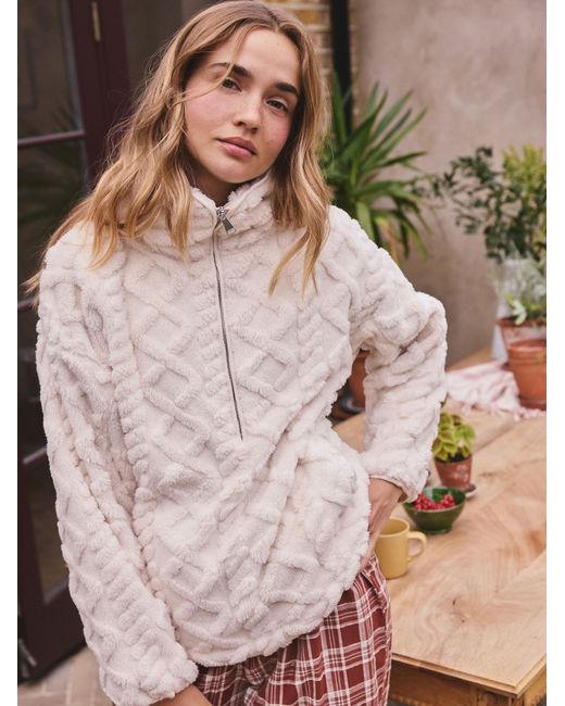 Next White Pullover