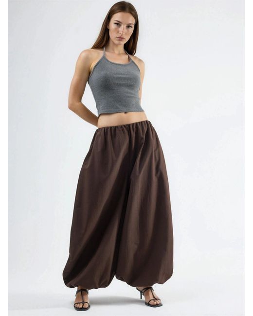 Busem Brown Hose