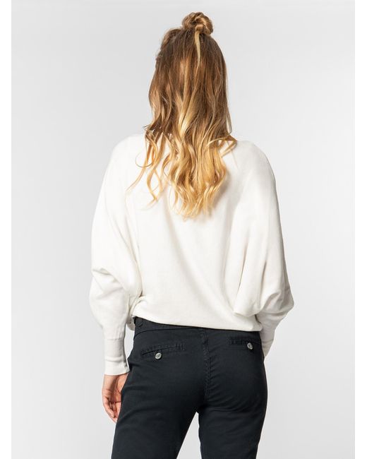 Sublevel White Pullover