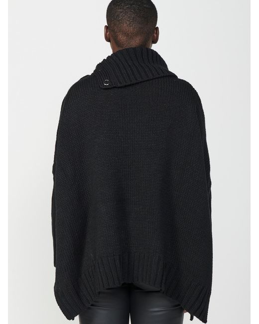 Koröshi Black Pullover