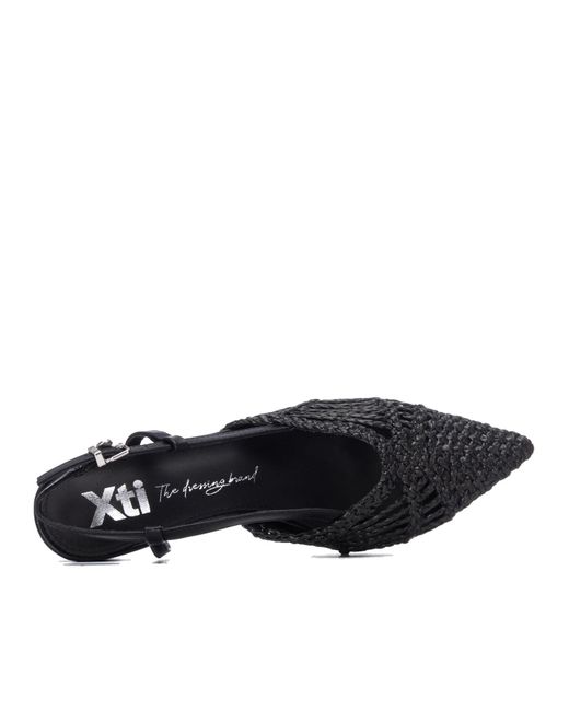 Xti Black Pumps