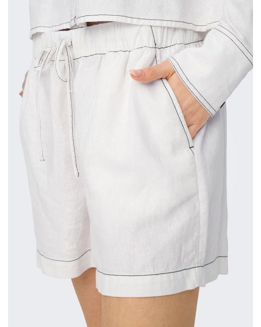 ONLY White Shorts 'Onlcaro'