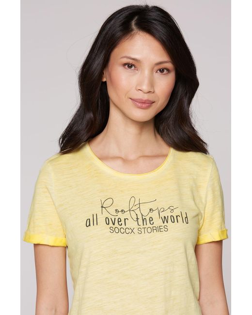 SOCCX Yellow T-Shirt Im Used Look Mit Label Prints