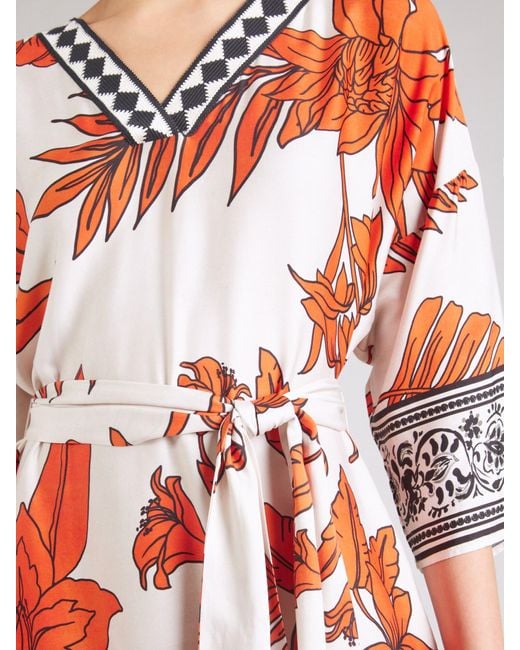 Emily Van Den Bergh Red Kleid