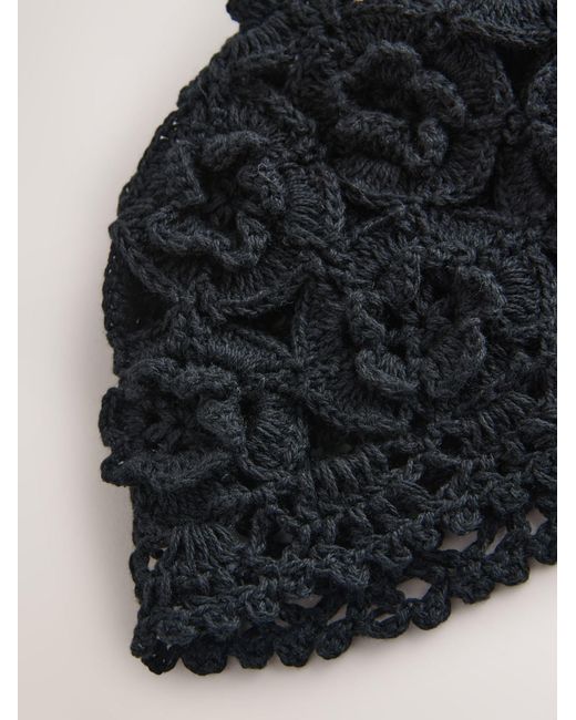Next Black Hut