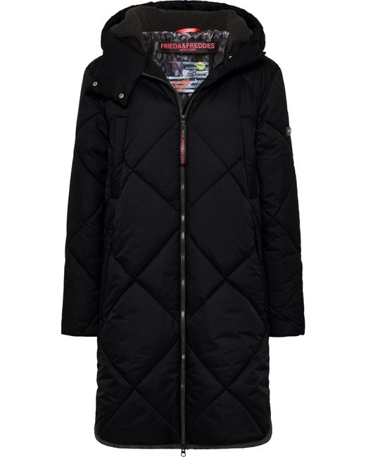 Frieda & Freddies Black Mantel