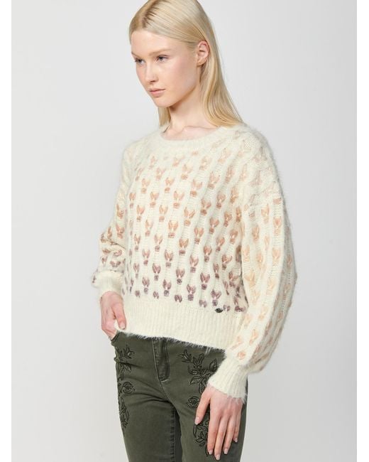 Koröshi White Pullover