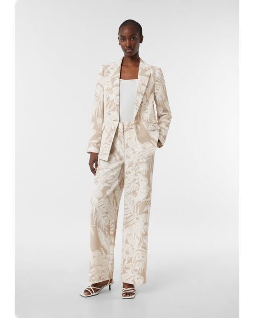 Comma, White Blazer