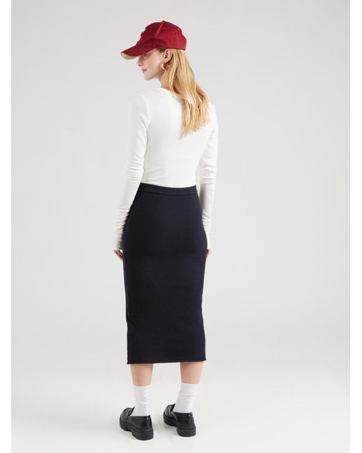 Gap Blue Rock