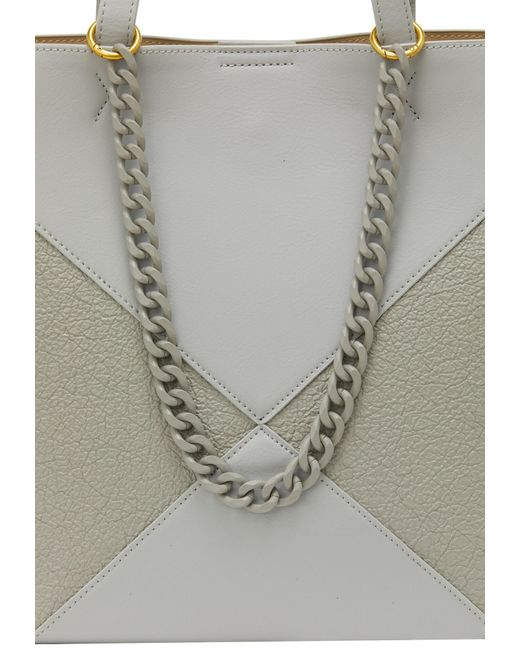 faina Gray Shopper