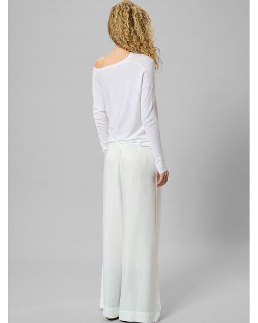 My Essential Wardrobe White Pullover Polly