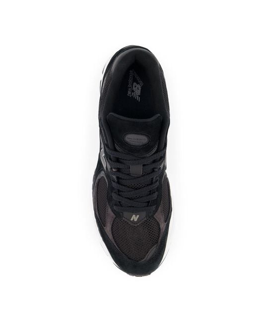New Balance Black 2002R Schwarze Laufschuhe
