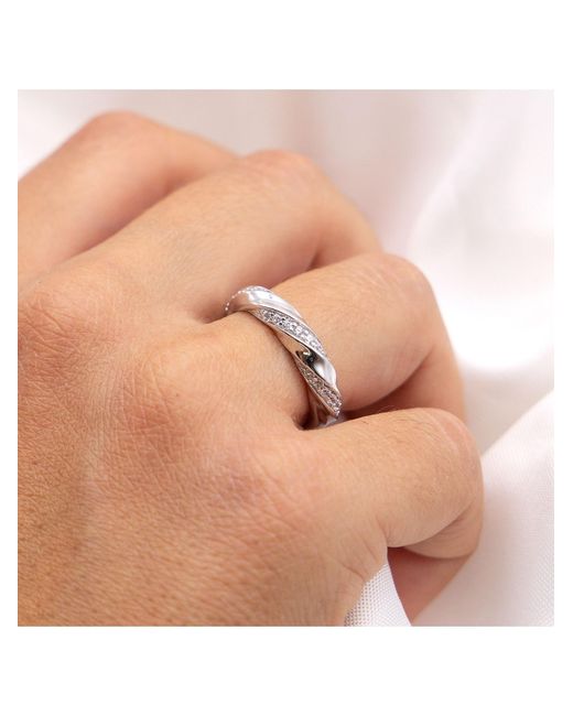 Zeeme White Ring