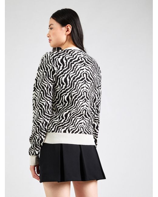 /about You Black Pullover Freya