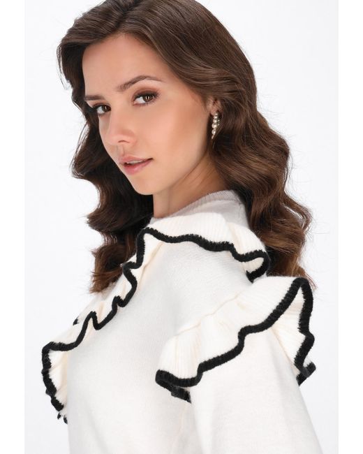 faina White Pullover