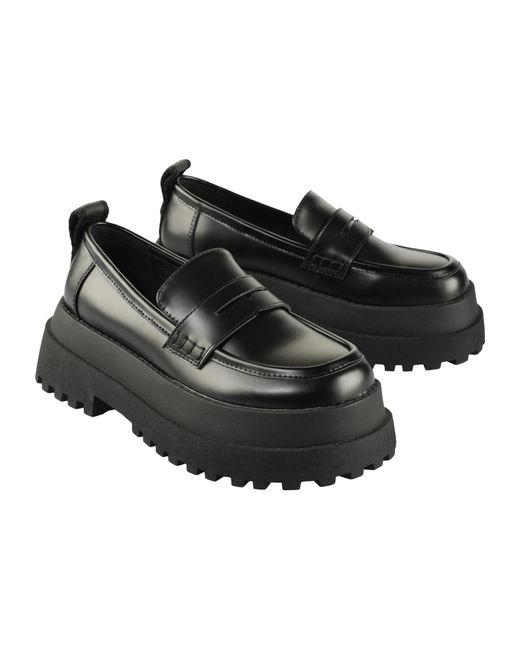 Buffalo Black Slipper Pluto
