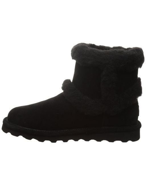BEARPAW Black Boots