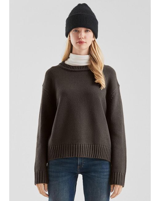 QS Black Pullover