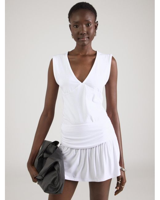 Studio Select White Top Aylin