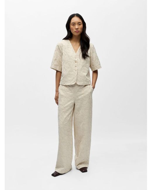 Object White Hose Objmathilda
