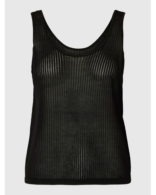 SELECTED Black Stricktop