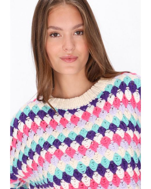 myMo Red Pullover