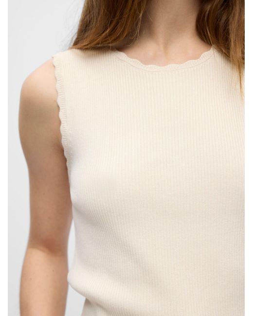 Object White Top Objkelly