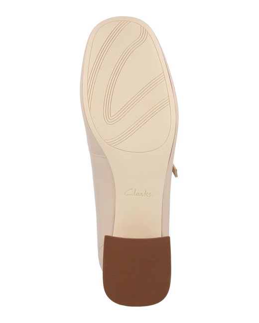 Clarks Natural Pumps Daiss31