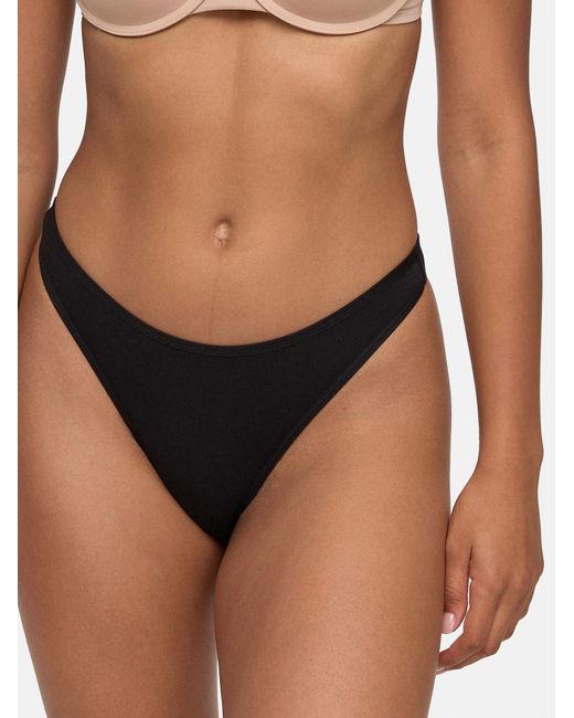 Nur die Black String Basic