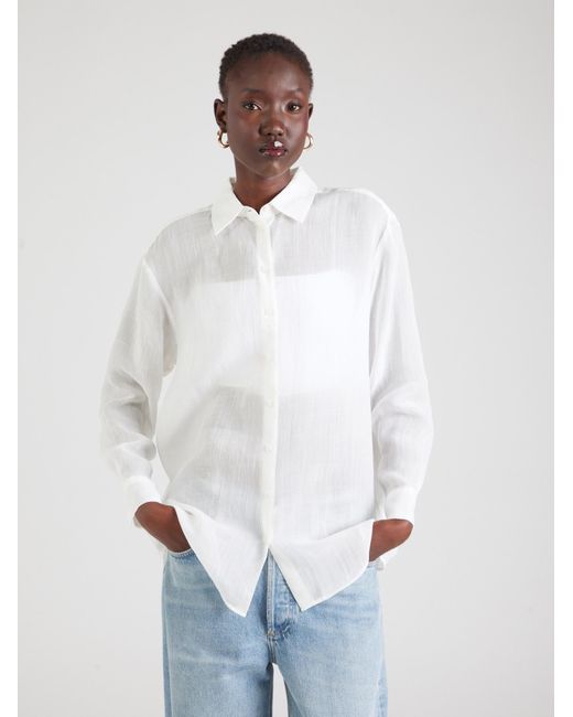 Comma, White Bluse
