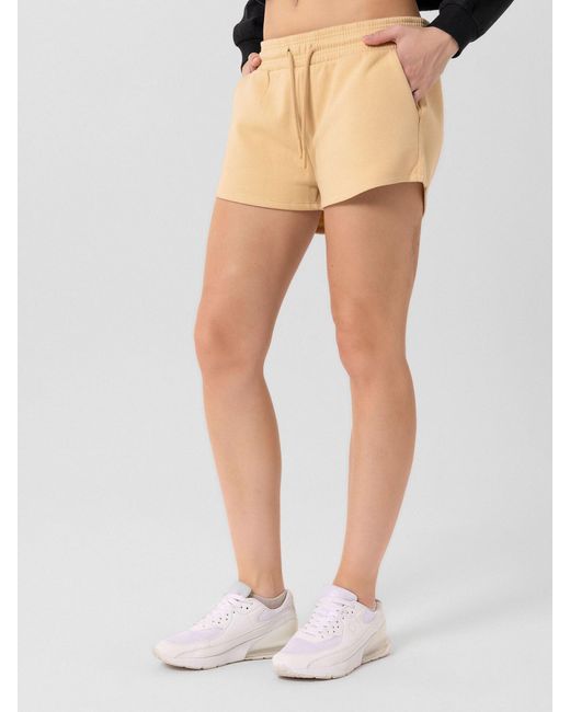 Jacey Quinn Natural Hose 'Elisabeth'