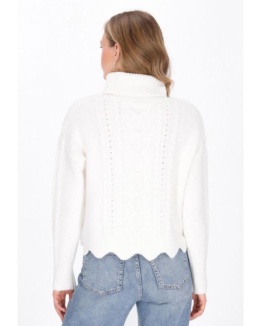 myMo White Pullover
