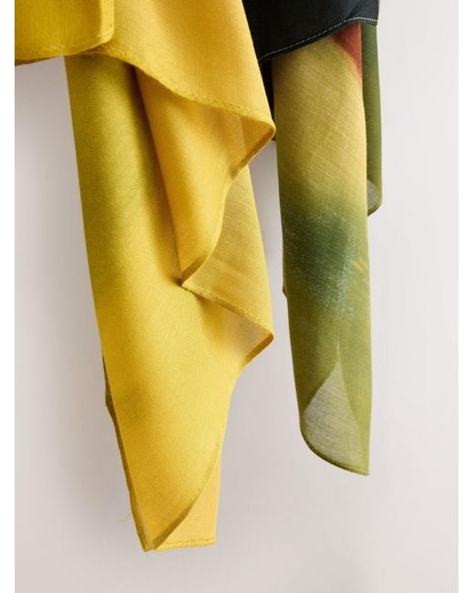 Next Yellow Schal