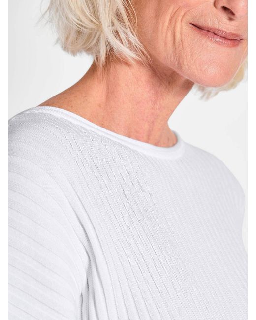 Goldner White Pullover