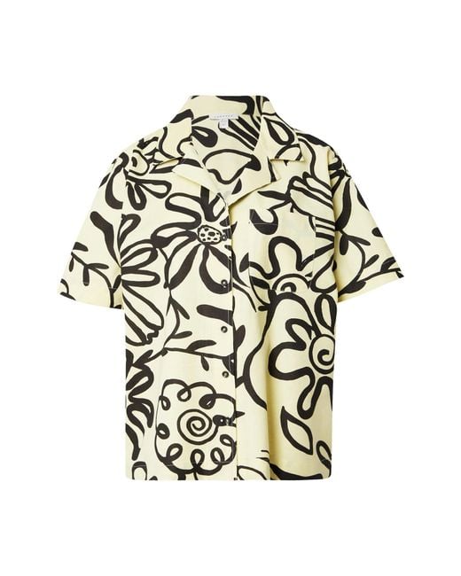 TOPSHOP White Bluse