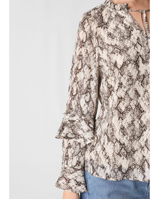 Comma, White Bluse