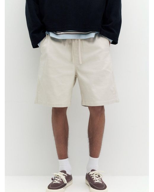 Pull&Bear Shorts in White für Herren