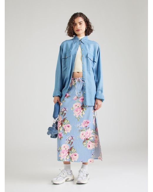 Gap Blue Rock