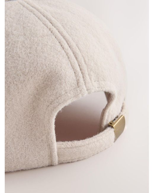 Next White Cap