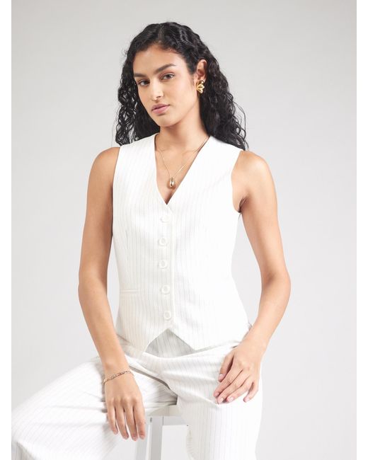 QS White Weste